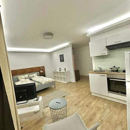 Ar Living Vienna Klosterneuburger Studios מראה חיצוני תמונה
